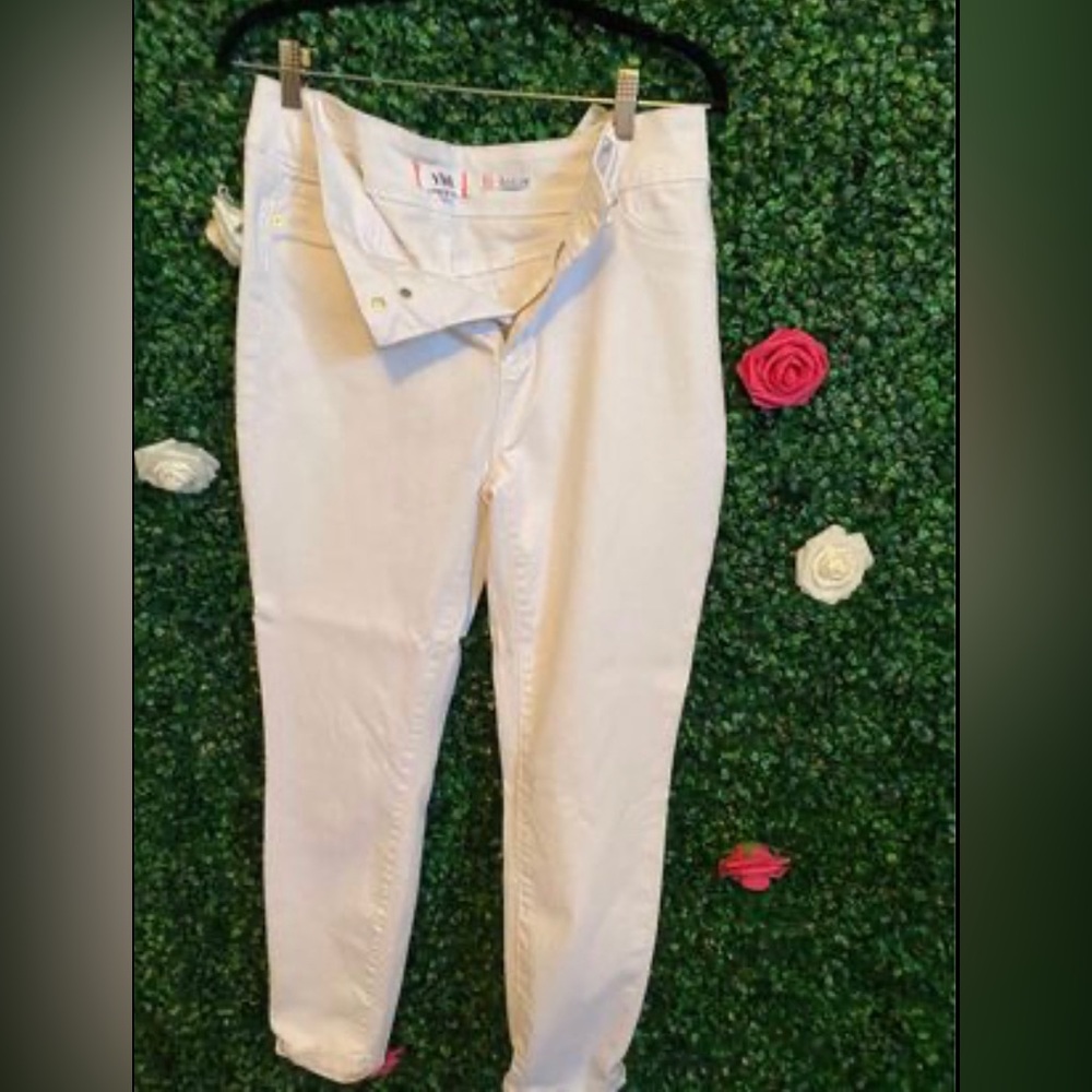 White jeans size 17